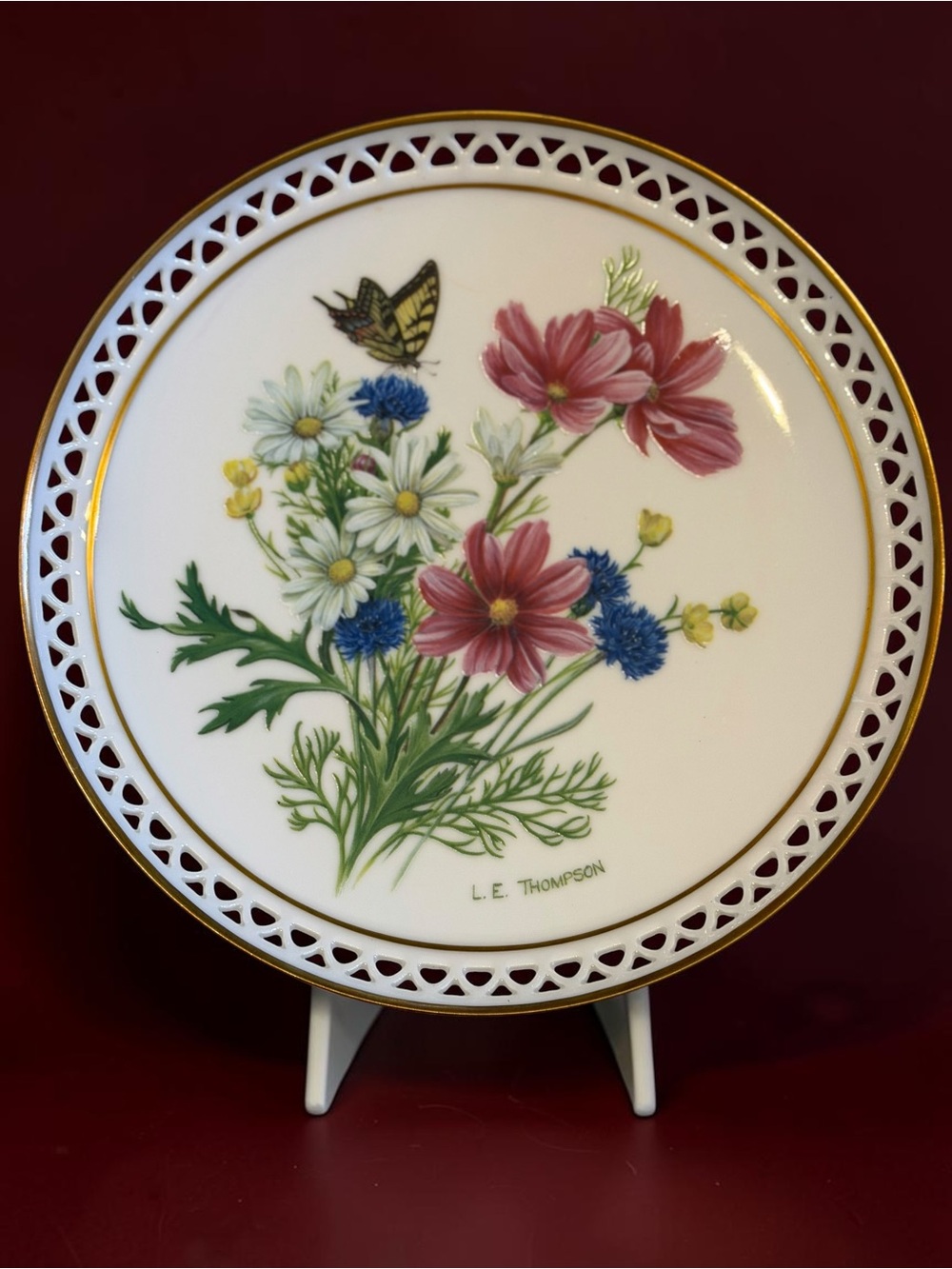 Bing Grondahl September Country Garden Calendar Plate 1984 First Issue Daisies